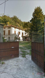 Building Residental Santo Stefano Belbo, Cuneo, Piemont, 12058, Włochy