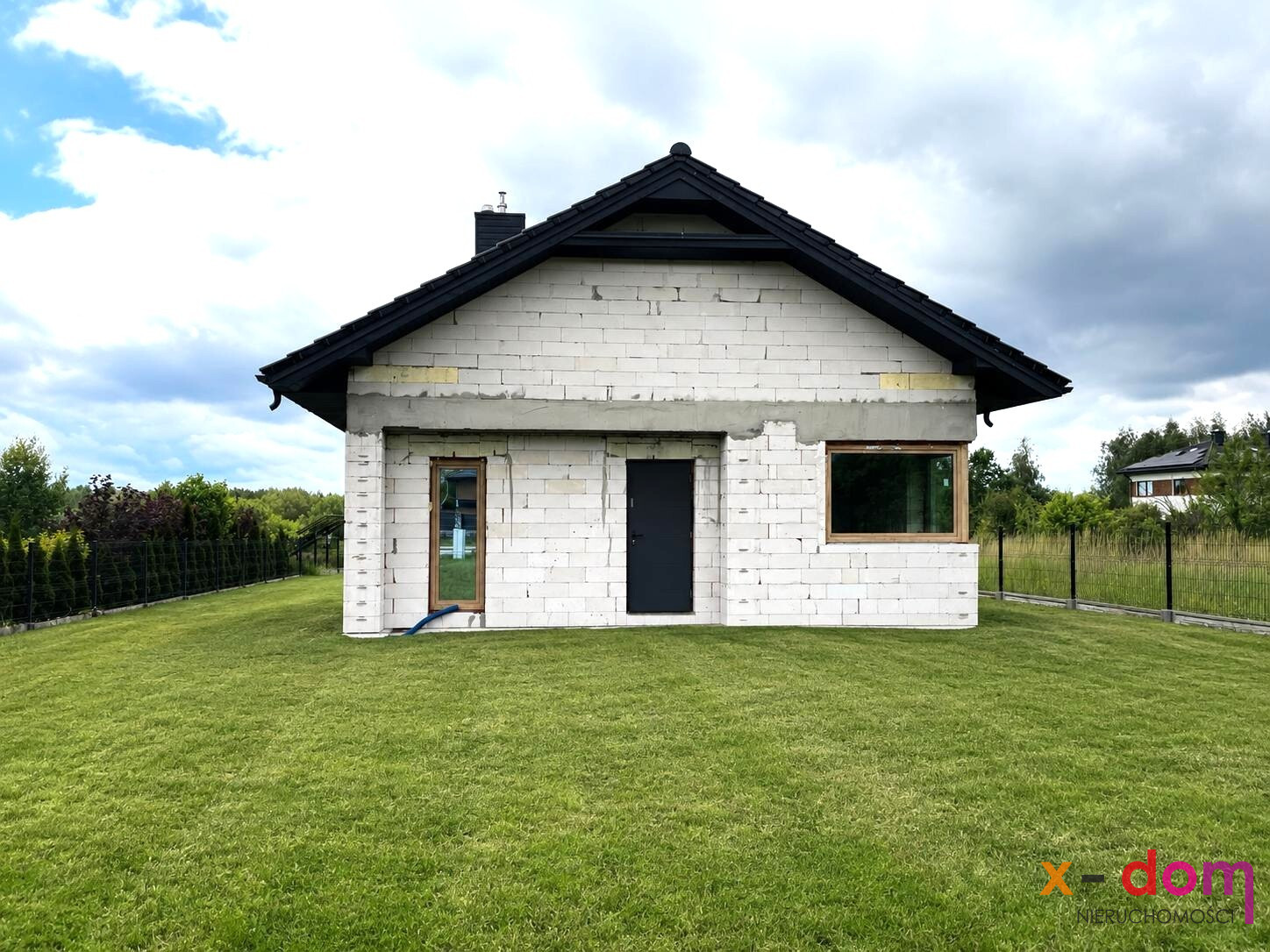 Dom Sprzedaż Suków