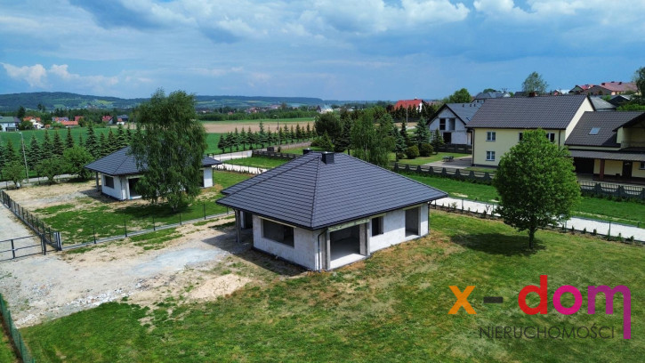 Dom Sprzedaż Strawczyn Górna 16